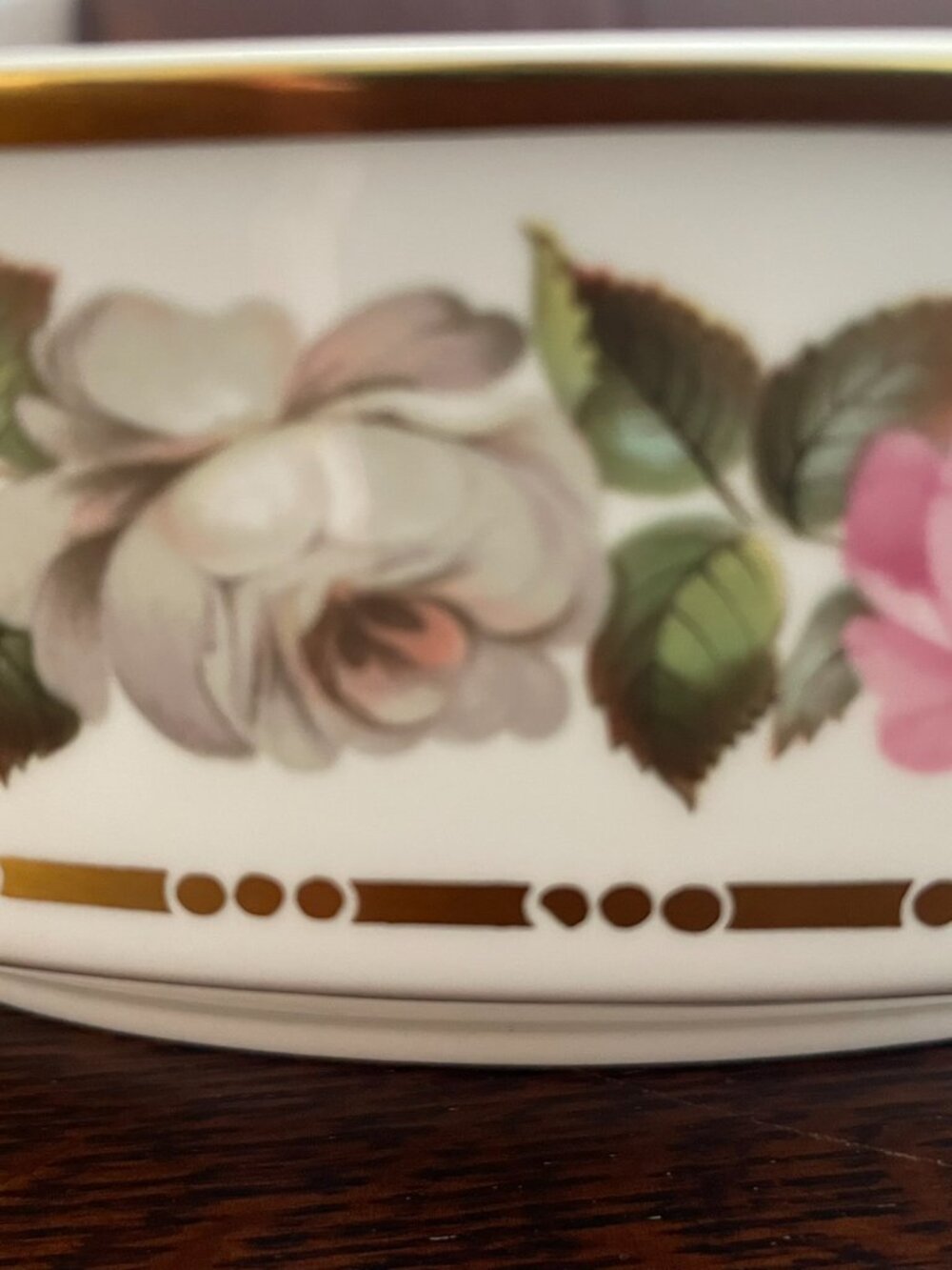 Royal Worcester royal garden Oval Serving Bowl 9" long in Mint.  Dot and dash. - Picture 5 of 9